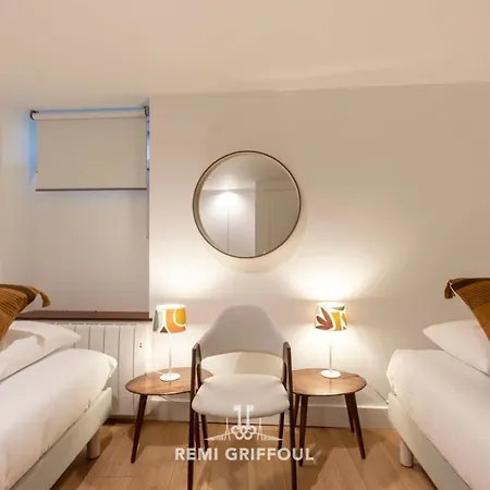 Apartment The Duplex Varin Beautiful & Garden 4 People *