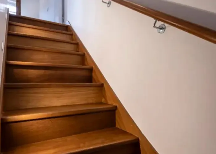 Апартаменты The Duplex Varin Beautiful & Garden 4 People *