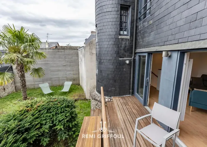 The Duplex Varin Beautiful & Garden 4 People Апартаменты Онфлёр